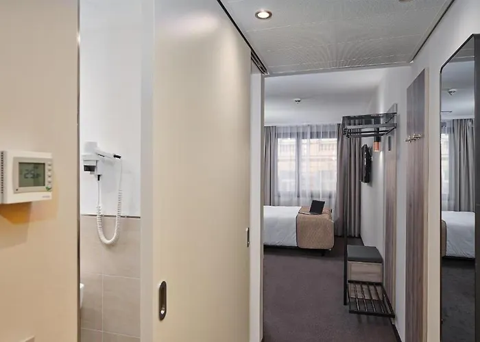 Leonardo West 4* Bécs